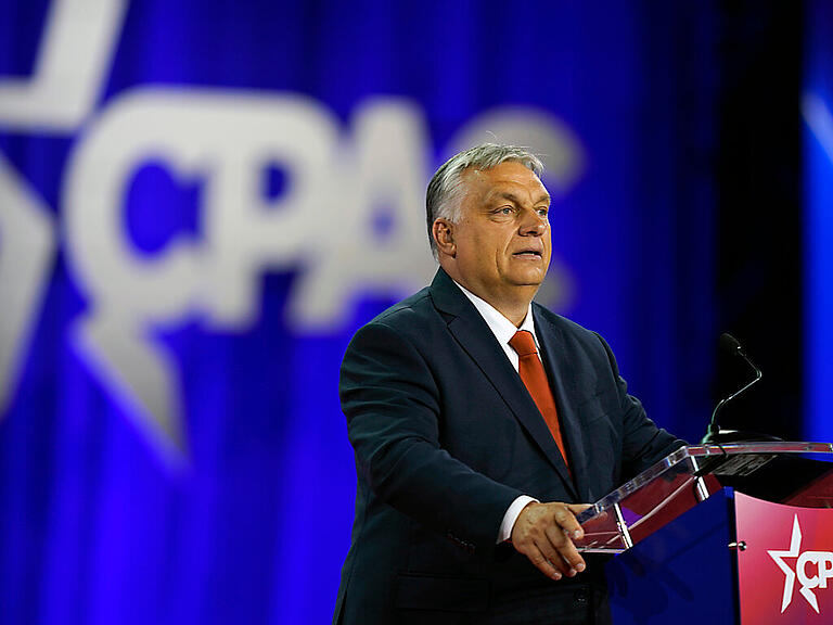 ARCHIV - Laut Auffassung der Abgeordneten des EU-Parlaments ist Ungarn unter dem amtierenden Ministerpräsidenten Viktor Orban zu einer «Wahlautokratie» geworden. Foto: Lm Otero/AP/dpa