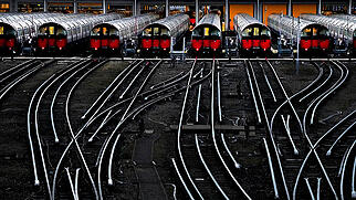 Wegen eines grossen Bahnstreiks stehen in Grossbritannien derzeit viele Züge still. (Archivbild)