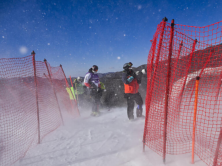 Für die Männerabfahrt der Skirennfahrer blies der Wind am Sonntag zu stark