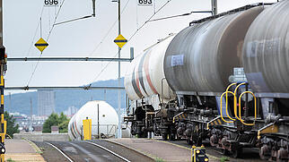 Die SBB wollen 60 Prozent mehr Güter auf die Schiene bringen: Güterwagen auf dem Rangierbahnhof Limmattal. (Archivbild)