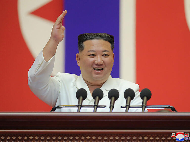 Das von Machthaber Kim Jong Un autoritär regierte Nordkorea bezeichnet sich in seiner Verfassung als Atommacht. Foto: -/KCNA/KNS/dpa
