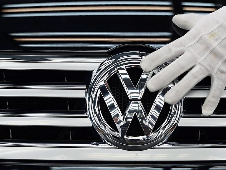 Der Autokonzern Volkswagen hat im August mehr Autos ausgeliefert als noch vor einem Jahr. Vor allem das Geschäft in China erholt sich.(Archivbild)
