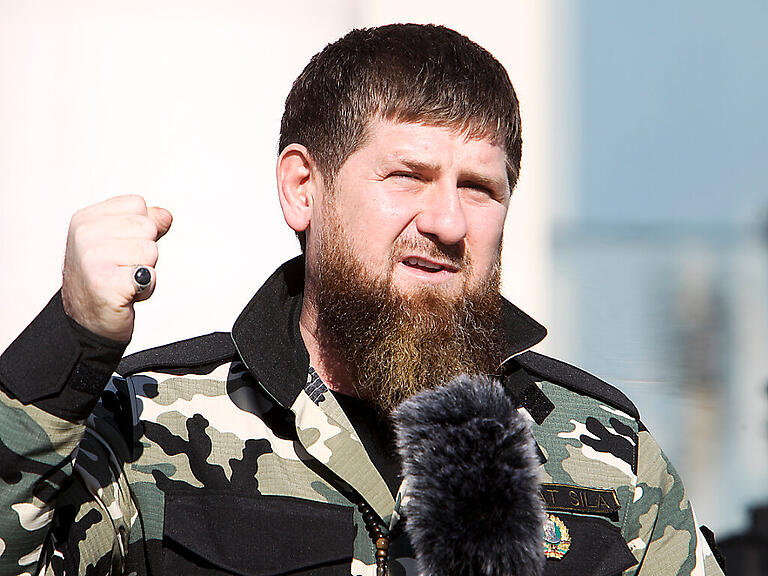 ARCHIV - Der tschetschenische Machthaber Ramsan Kadyrow. Foto: -/AP/dpa