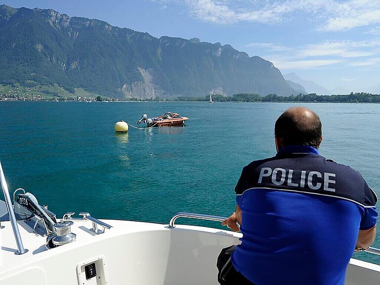 Die Kantonspolizei Waadt hat am Freitag die Leiche eines 87-jährigen Mannes gefunden, der am Dienstag im Genfersee verschwunden war. (Archivbild)