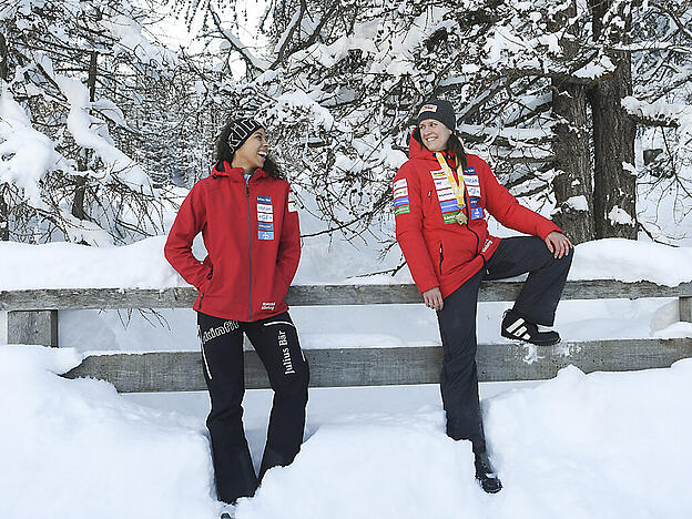 Wollen in St. Moritz wie im letzten Jahr brillieren und der Schweiz einen zweiten Olympia-Quotenplatz sichern: die Bob-Pilotinnen Melanie Hasler (li.) und Martina Fontanive