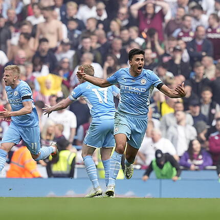 Manchester City holte dank der grossen Wende gegen Aston Villa den achten Meistertitel